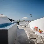 아파트 Captain John Oia Center *