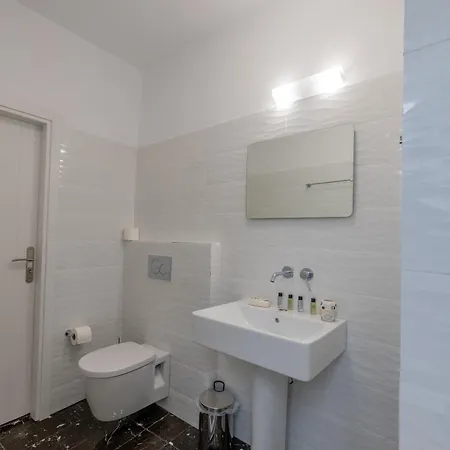 Apartment Captain John - Oia Center *