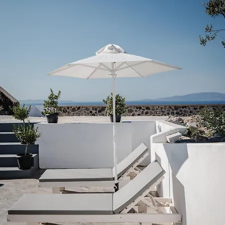 Captain John Oia Center דירה