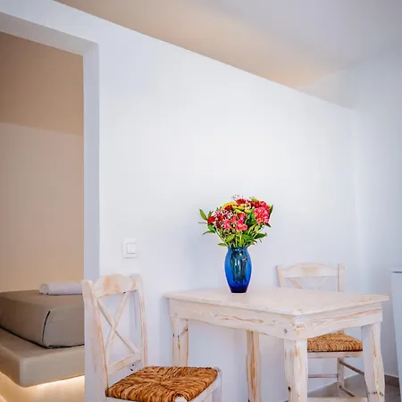 Captain John Oia Center アパート Thólos