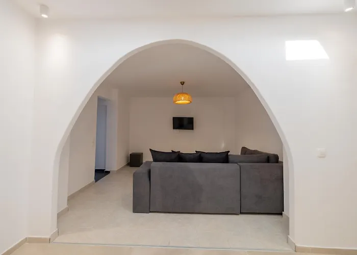 Captain John Oia Center דירה